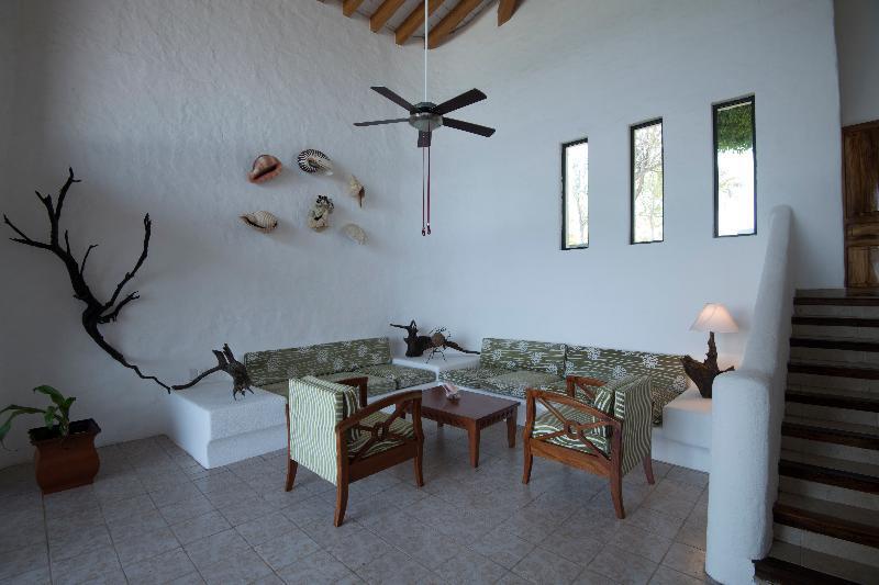 Hotel Punta Serena & Resorts - Solo Parejas (Adults Only) Тенакатита Экстерьер фото